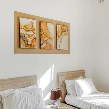 Charming, Comfortable In The Centre W/wifi By 360 Estates *